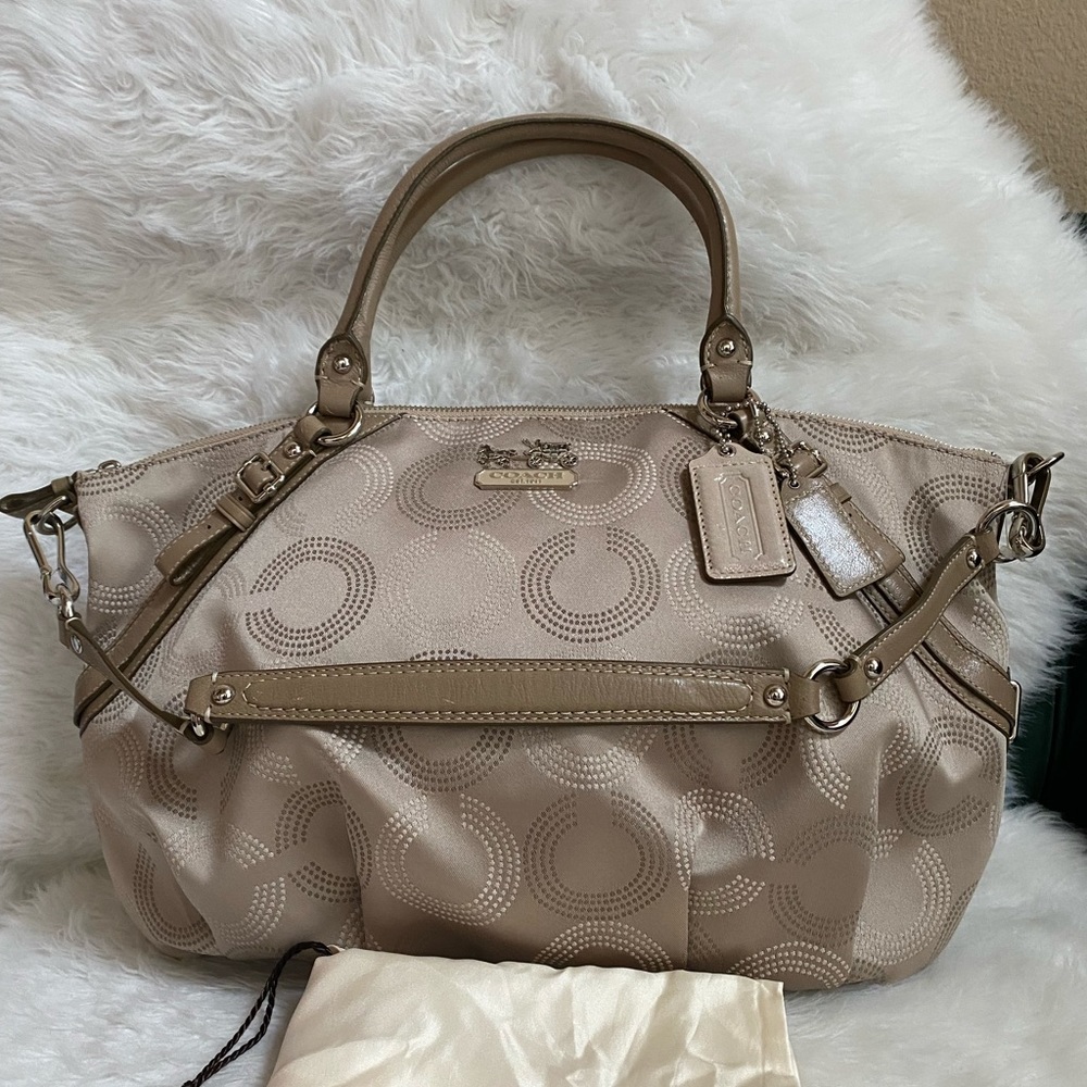 NWT Coach F15957 Madison Dotted Op Art Large Sophia Satchel, Khaki